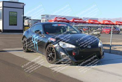 media/Nov-19-2022-Speed Ventures (Sat) [[eb5c8f9508]]/Around the Pits/Pre Grid Green/